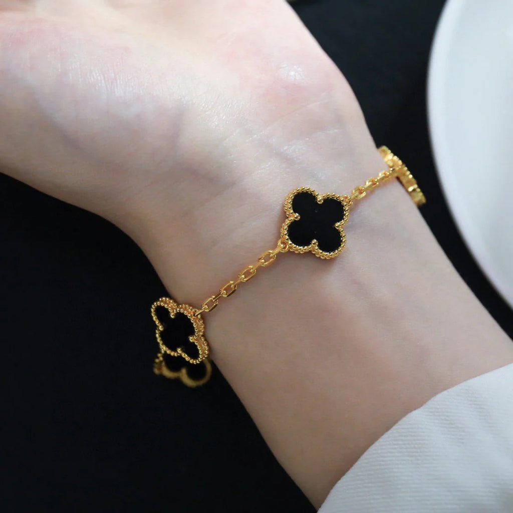 [Lumi jewelry] CLOVER 5 MOTIF ONYXS BRACELET COLLECTION