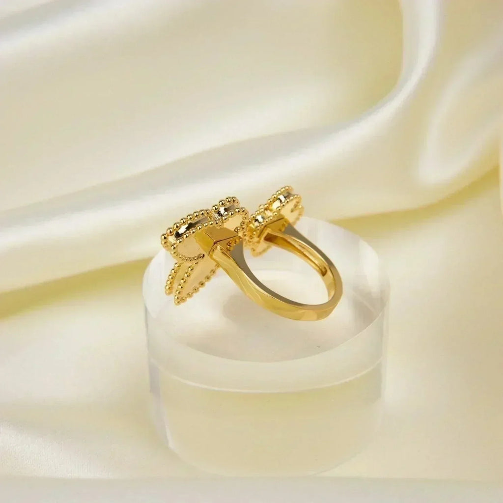 ¡®Lumi¡¯LUCKY BETWEEN THE FINGER RING