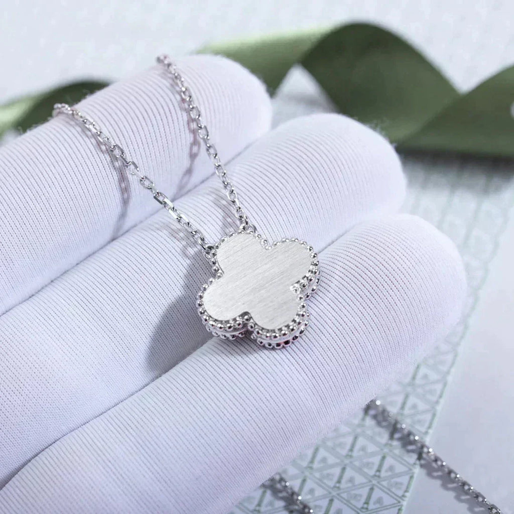 Lumi® CLOVER 15MM DIAMANT-LASER-HALSKETTE SILBER