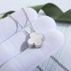 Lumi® CLOVER 15MM DIAMANT-LASER-HALSKETTE SILBER