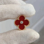 ¡®Lumi¡¯CLOVER MEDIUM 1 MOTIFS CARNELIAN  DIAMOND earrings