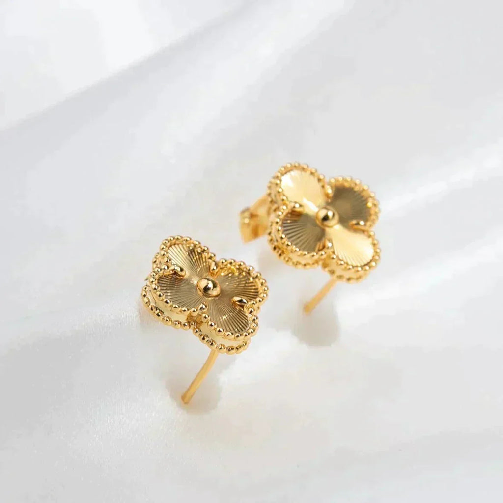 ¡®Lumi¡¯CLOVER MEDIUM 1 MOTIFS LASER EARRINGS