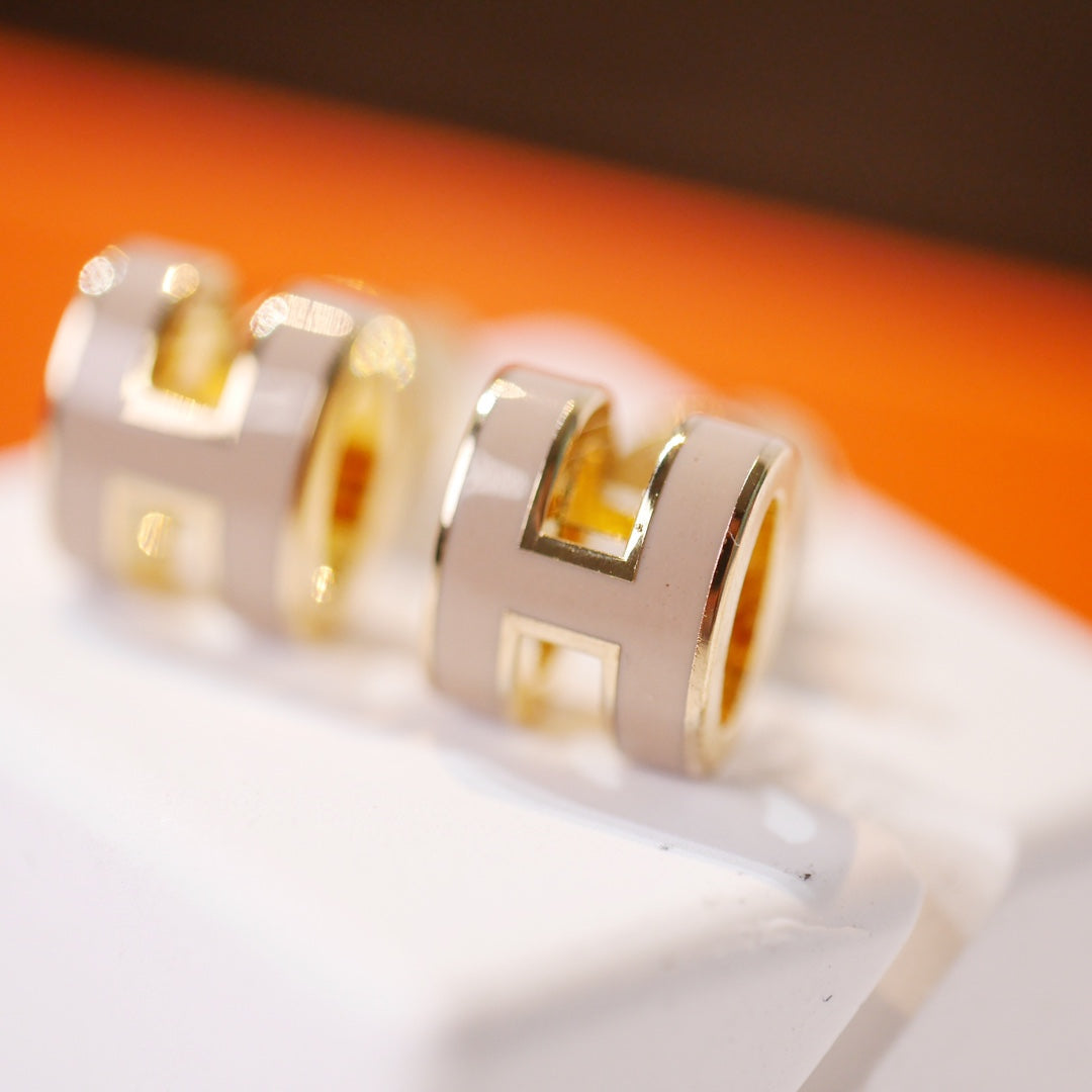 ¡®Lumi¡¯MINI POP H GOLD EARRINGS GREY