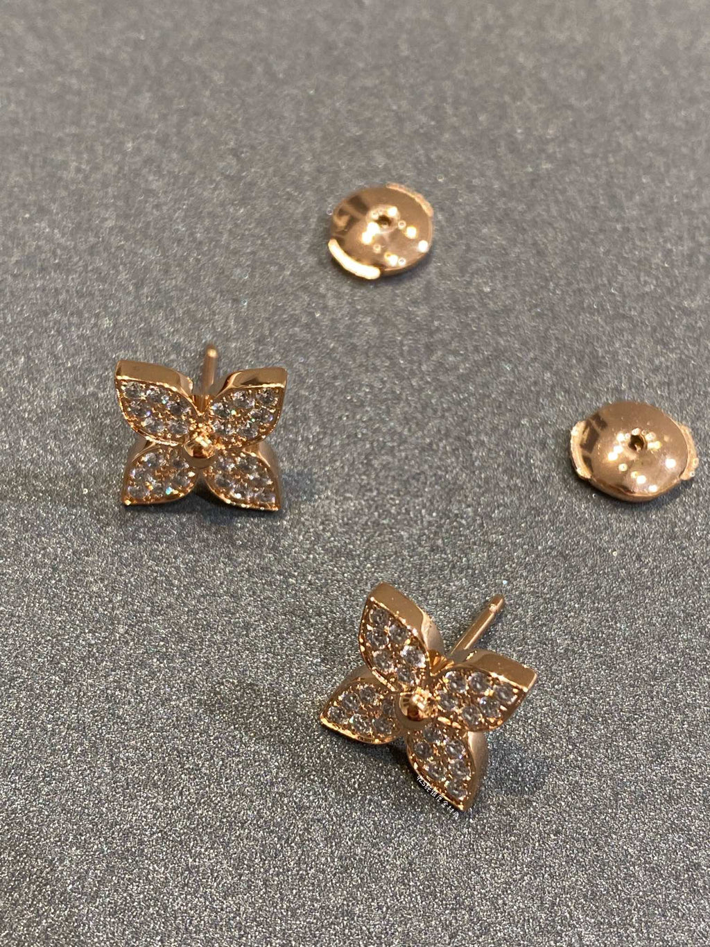 ¡®Lumi¡¯STAR DIAMOND EARRINGS