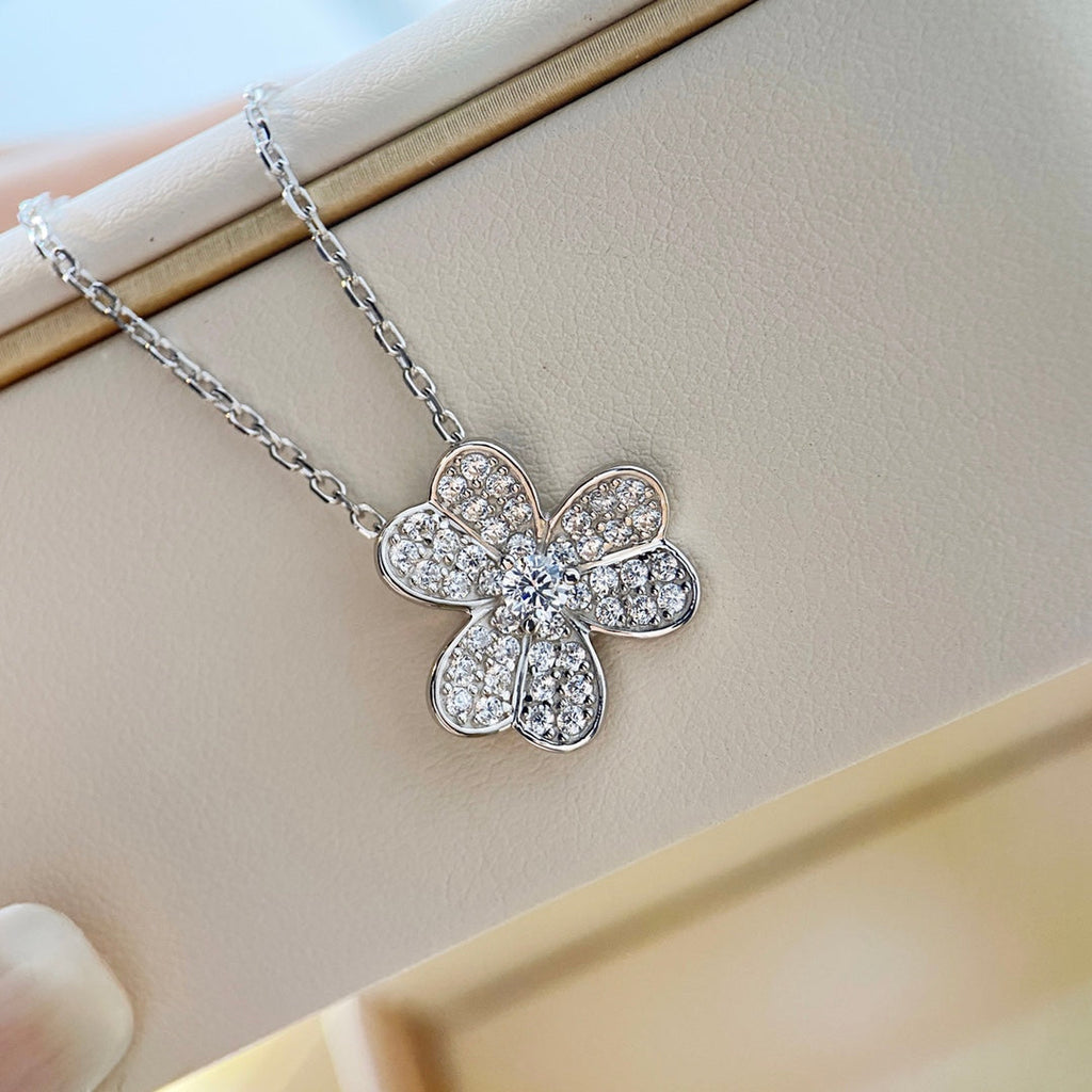 ¡®Lumi¡¯CLOVER DIAMOND NECKLACE SILVER
