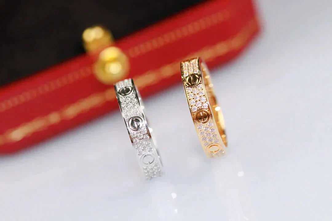 ¡®Lumi¡¯LOVE RING 3.6MM DIAMOND PAVED
