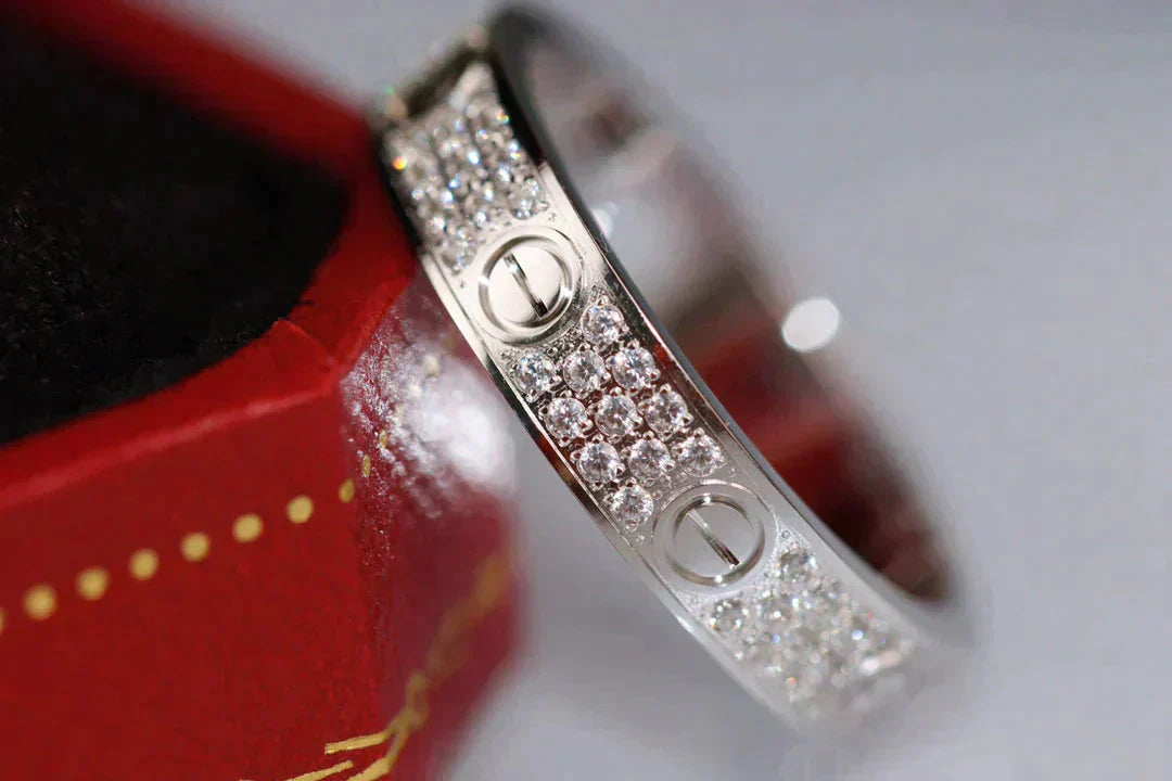 ¡®Lumi¡¯LOVE RING 3.6MM DIAMOND PAVED