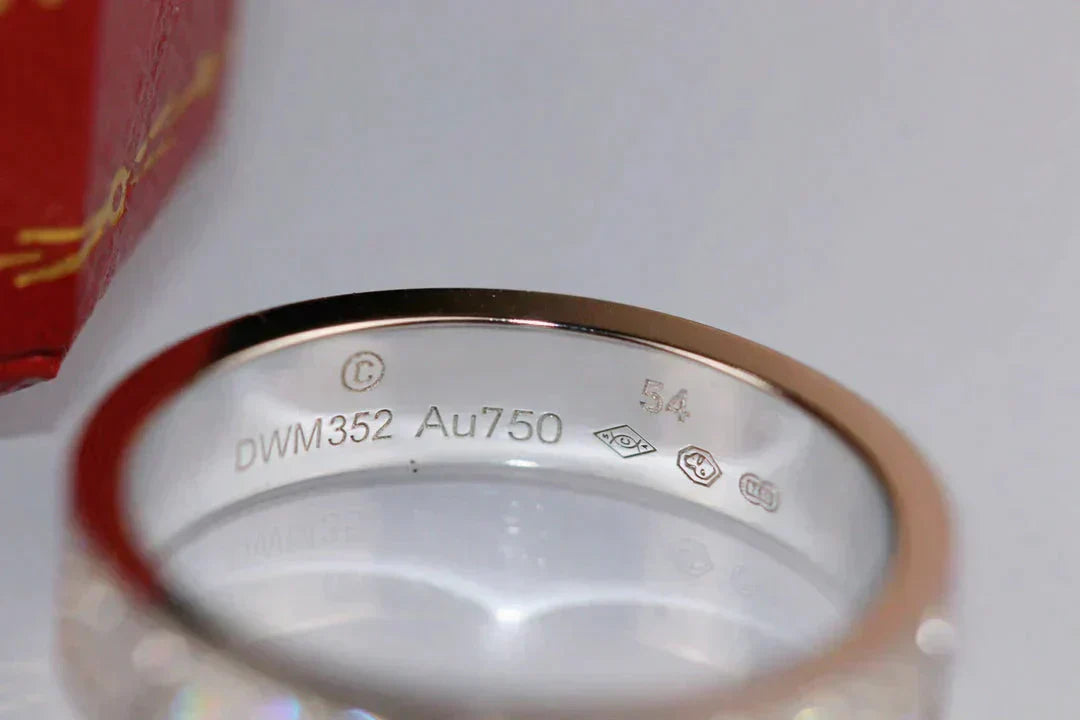 ¡®Lumi¡¯LOVE RING 3.6MM DIAMOND PAVED
