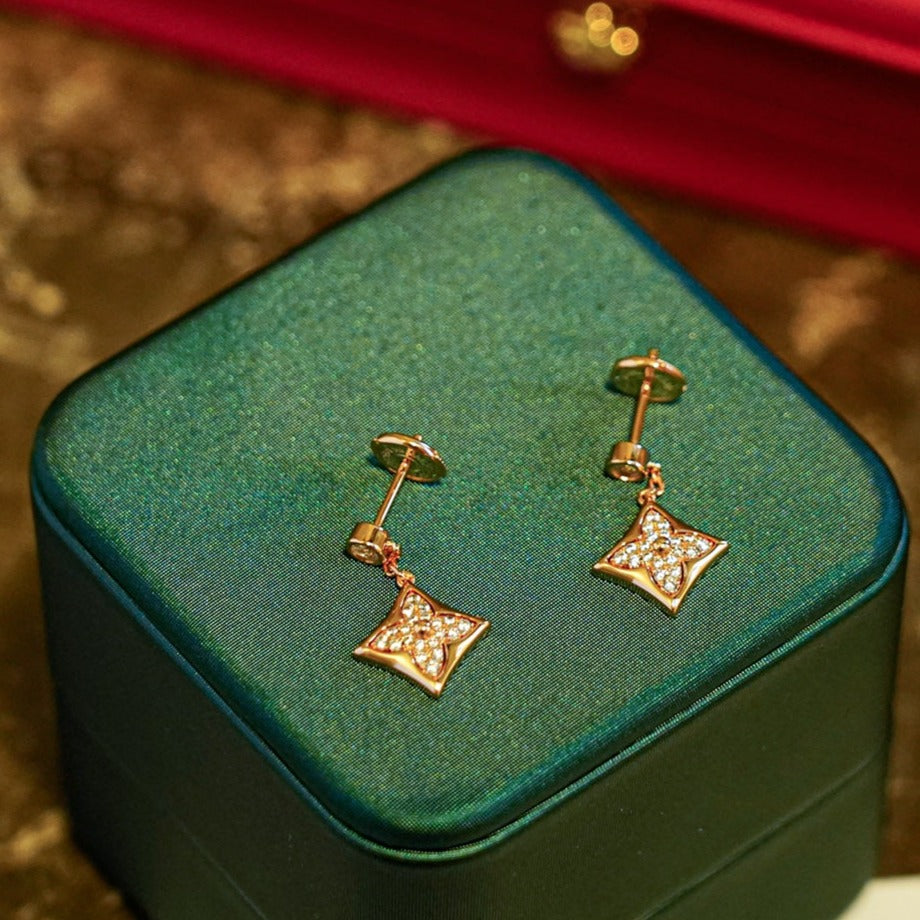 ¡®Lumi¡¯STAR DIAMONDS EARRINGS GOLD