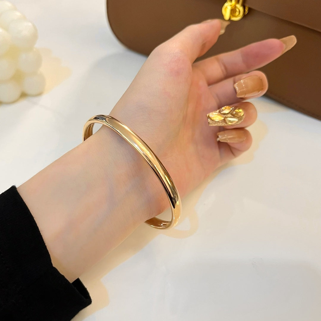 ¡®Lumi¡¯PANTHERE GOLD DIAMOND OPEN BRACELET