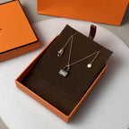 Lumi CONSTANCE SCHWARZER ANHÄNGER ROSÉGOLD KETTE