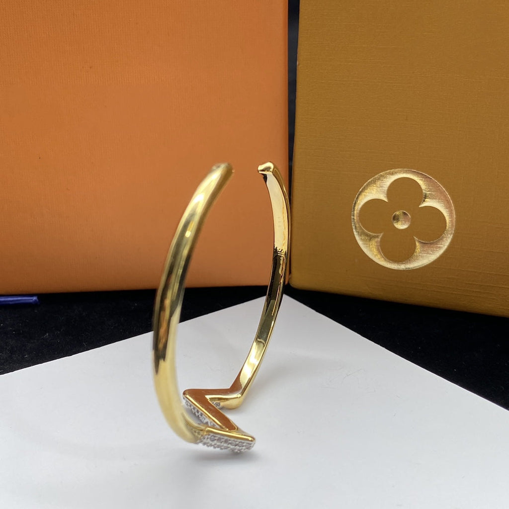 ¡®Lumi¡¯VOLTE UPSITE DOWN DIAMOND GOLD OPEN BRACELET