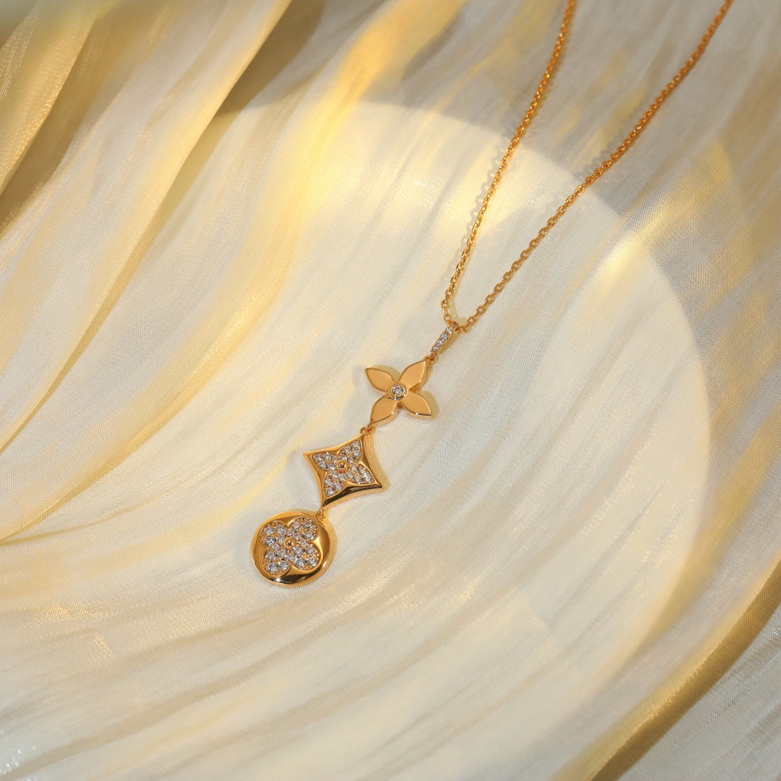 ®Lumi® Stern- und Sonnen-Diamant-Halskette aus Roségold