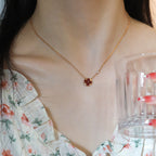Lumi® Sonnenanhänger, roségoldene Halskette mit 1 Diamanten