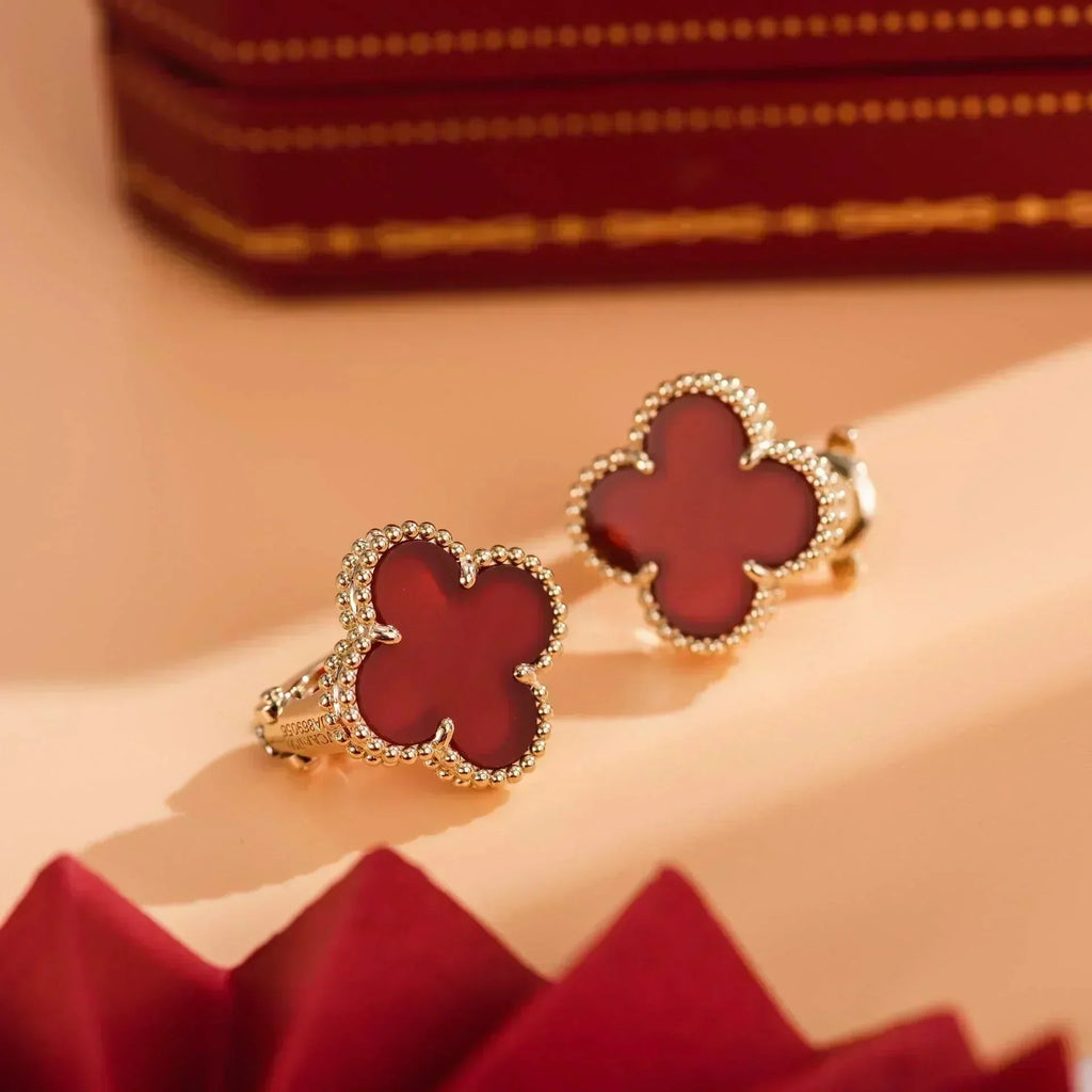 ¡®Lumi¡¯CLOVER MEDIUM 1 MOTIFS CARNELIAN  EARRINGS