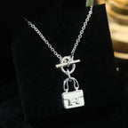 ¡®Lumi¡¯POP H PEDANT SILVER NECKLACE