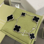 ¡®Lumi¡¯CLOVER 5 MOTIFS SIVLER ONYX BRACELET
