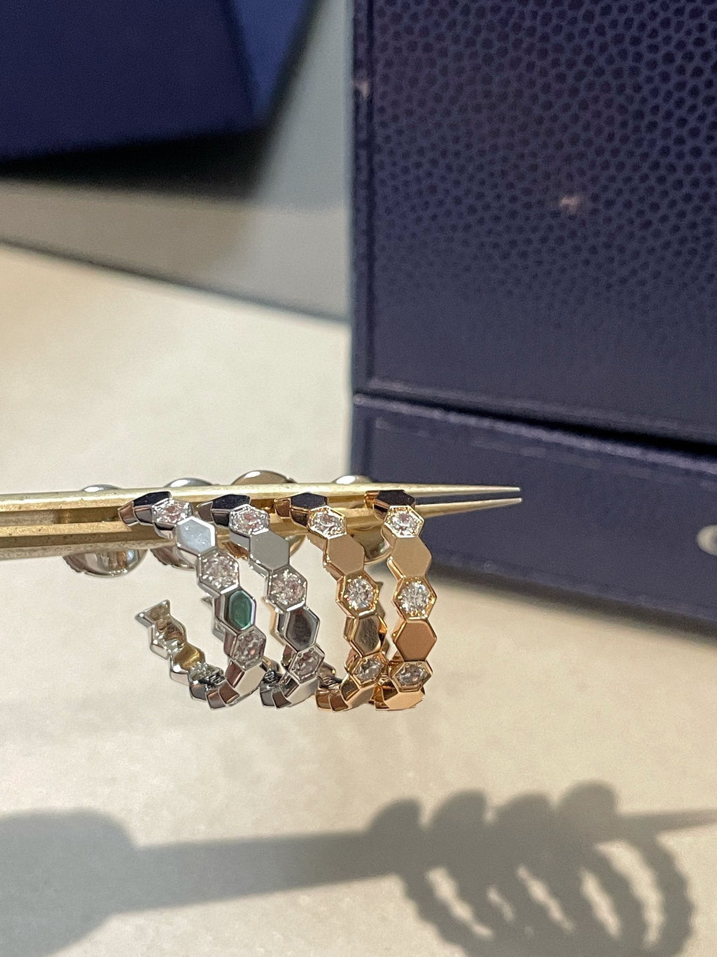 Lumi® BEE LOVE Ohrringe GOLD DIAMANT