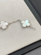 [Lumi] Neue Armbandkollektion CLOVER WHITE PEARL MOP 5 mit Motiven