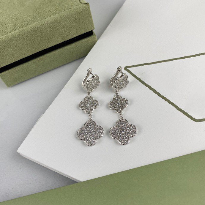 ¡®Lumi¡¯CLOVER 3 MOTIF DIAMOND SILVER DROP EARRINGS