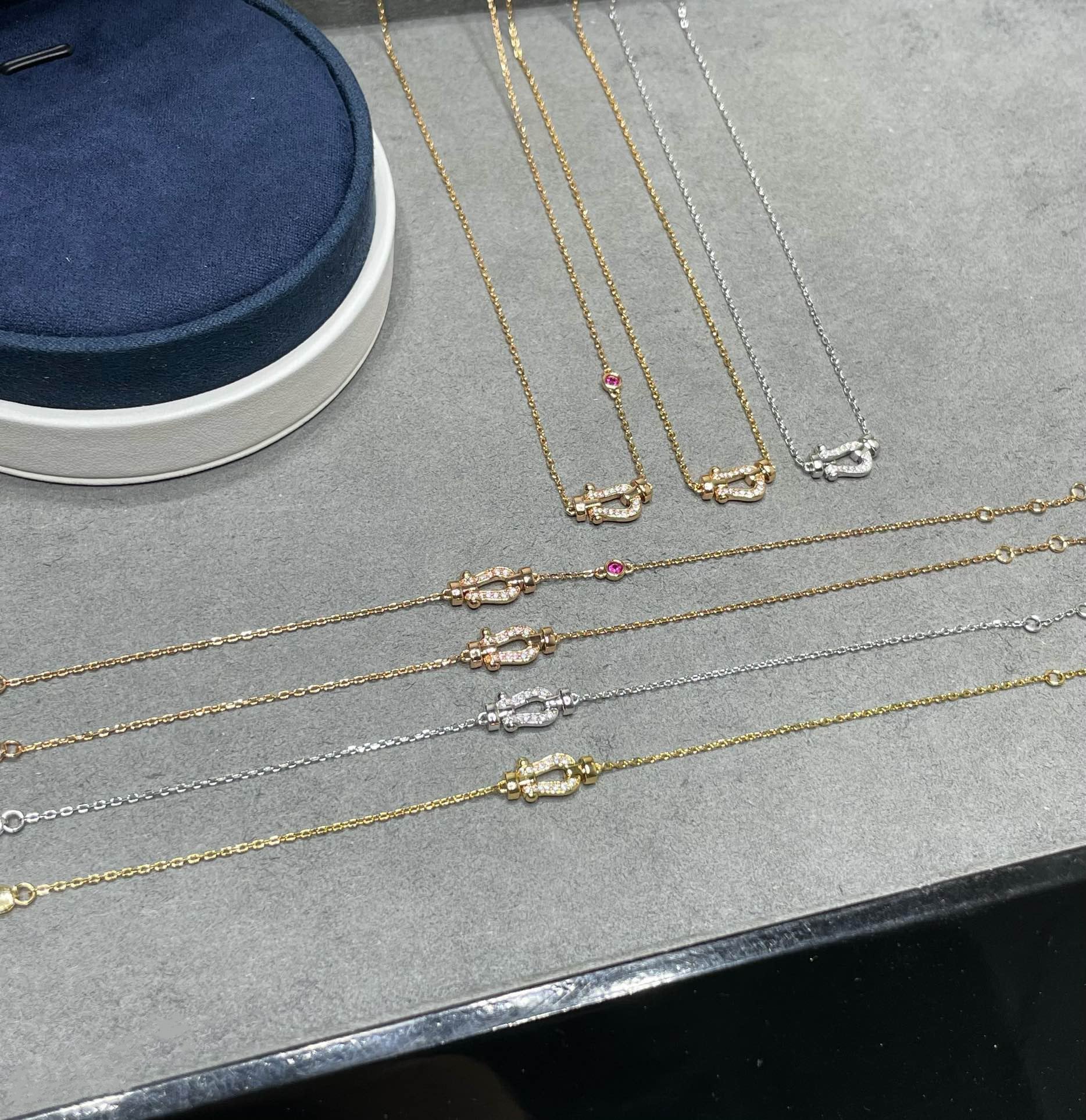 ¡®Lumi¡¯FORCE 10 DIAMOND PINK GOLD NECKLACE