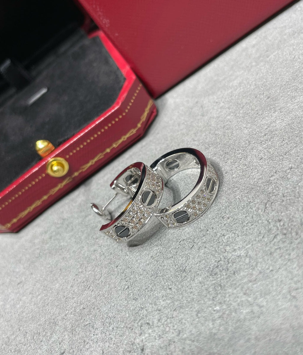 ¡®Lumi¡¯LOVE CERAMIC DIAMOND PAVED SILVER EARRINGS