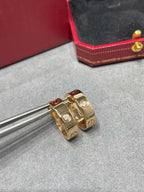 ¡®Lumi¡¯LOVE 5.5MM 1 DIAMOND EARRINGS