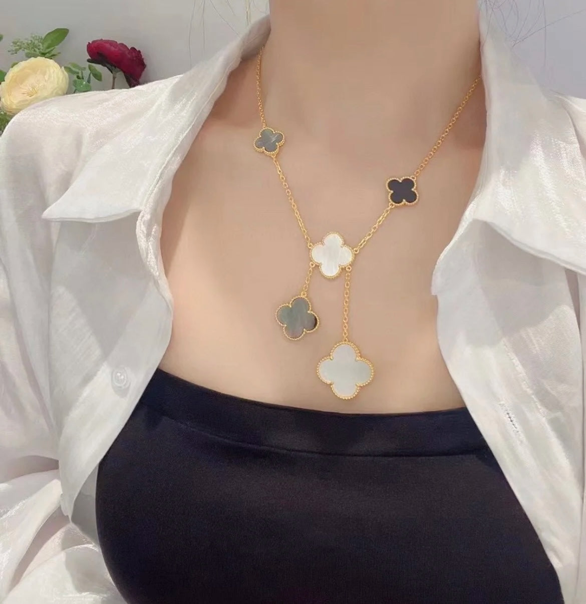 ¡®Lumi¡¯CLOVER 6 MOTIF MOP ONYX GOLD NECKLACE 
