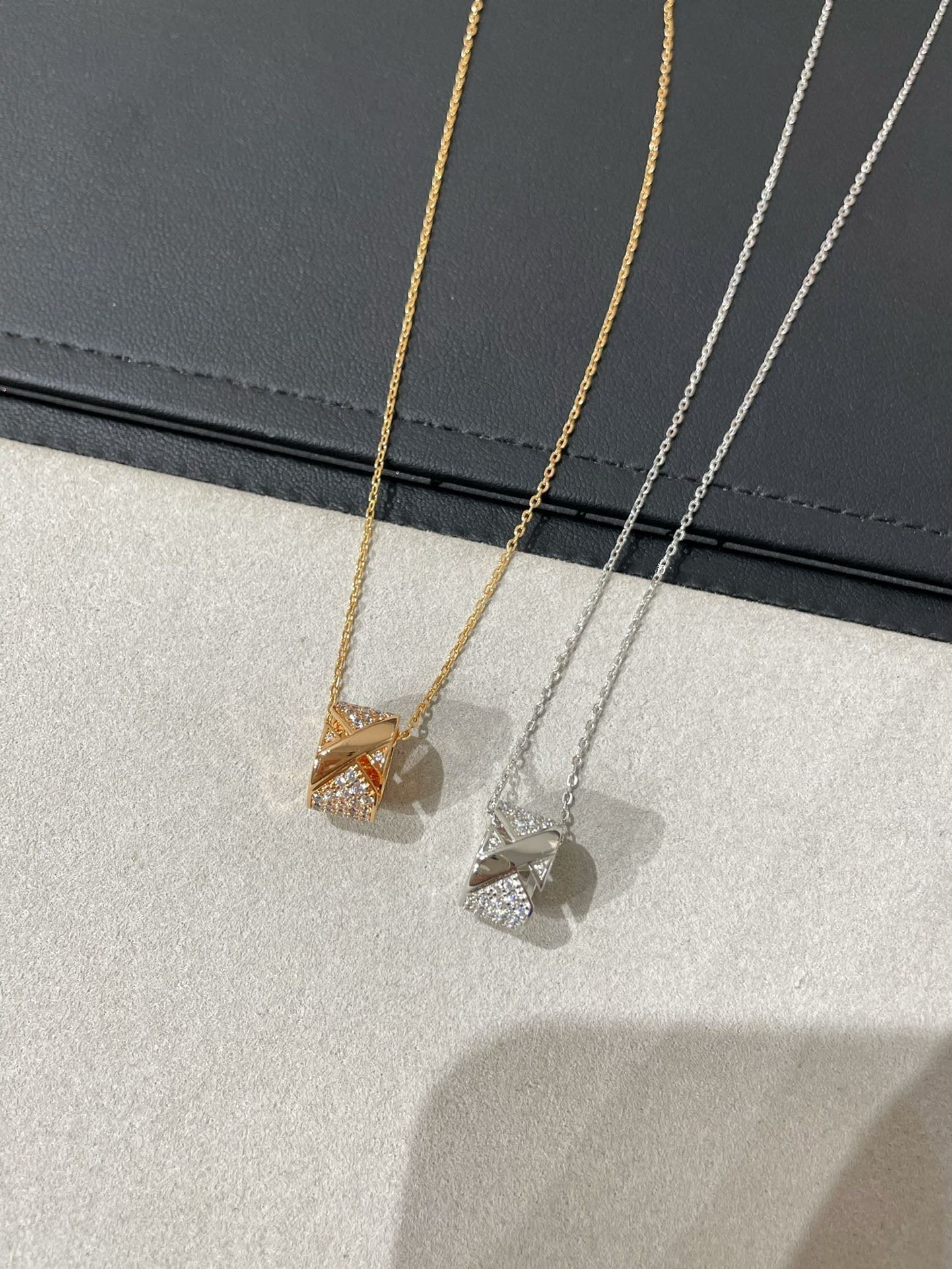 ¡®Lumi¡¯LIENS EVIDENCE DIAMANT-PAVED-KETTE