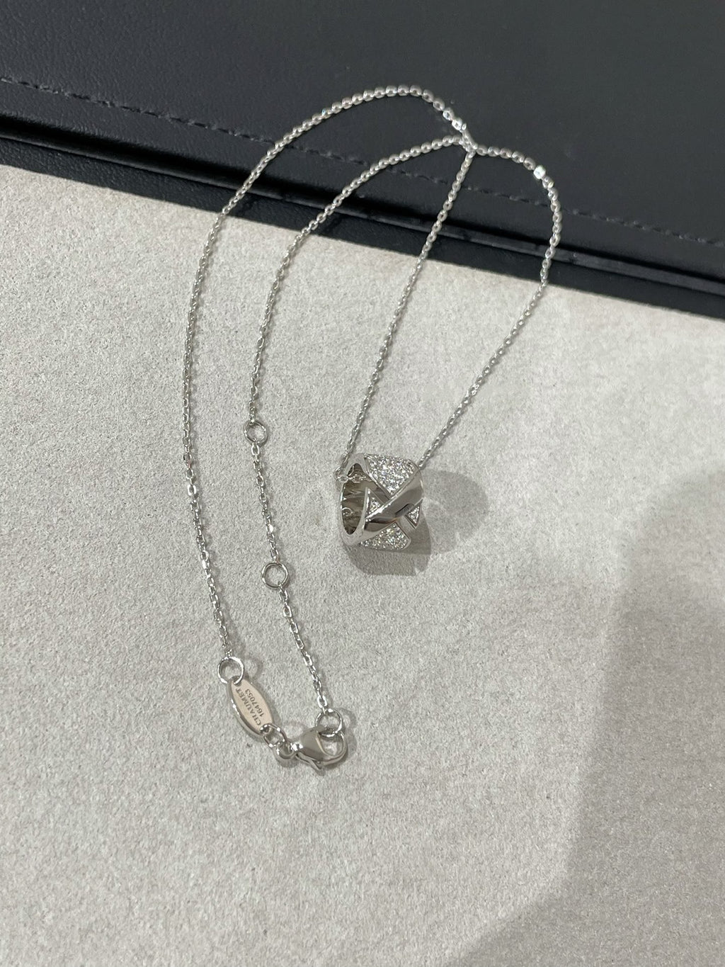 ¡®Lumi¡¯LIENS EVIDENCE DIAMOND PAVED NECKLACE