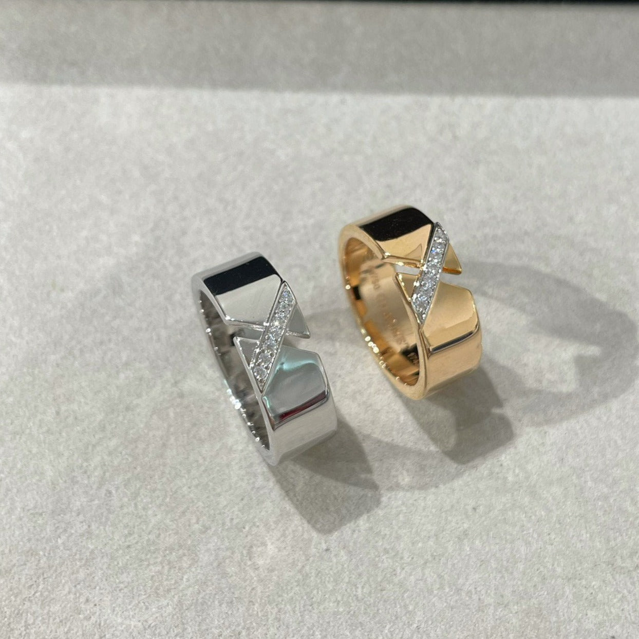 ¡®Lumi¡¯LIENS EVIDENCE DIAOMOND RING
