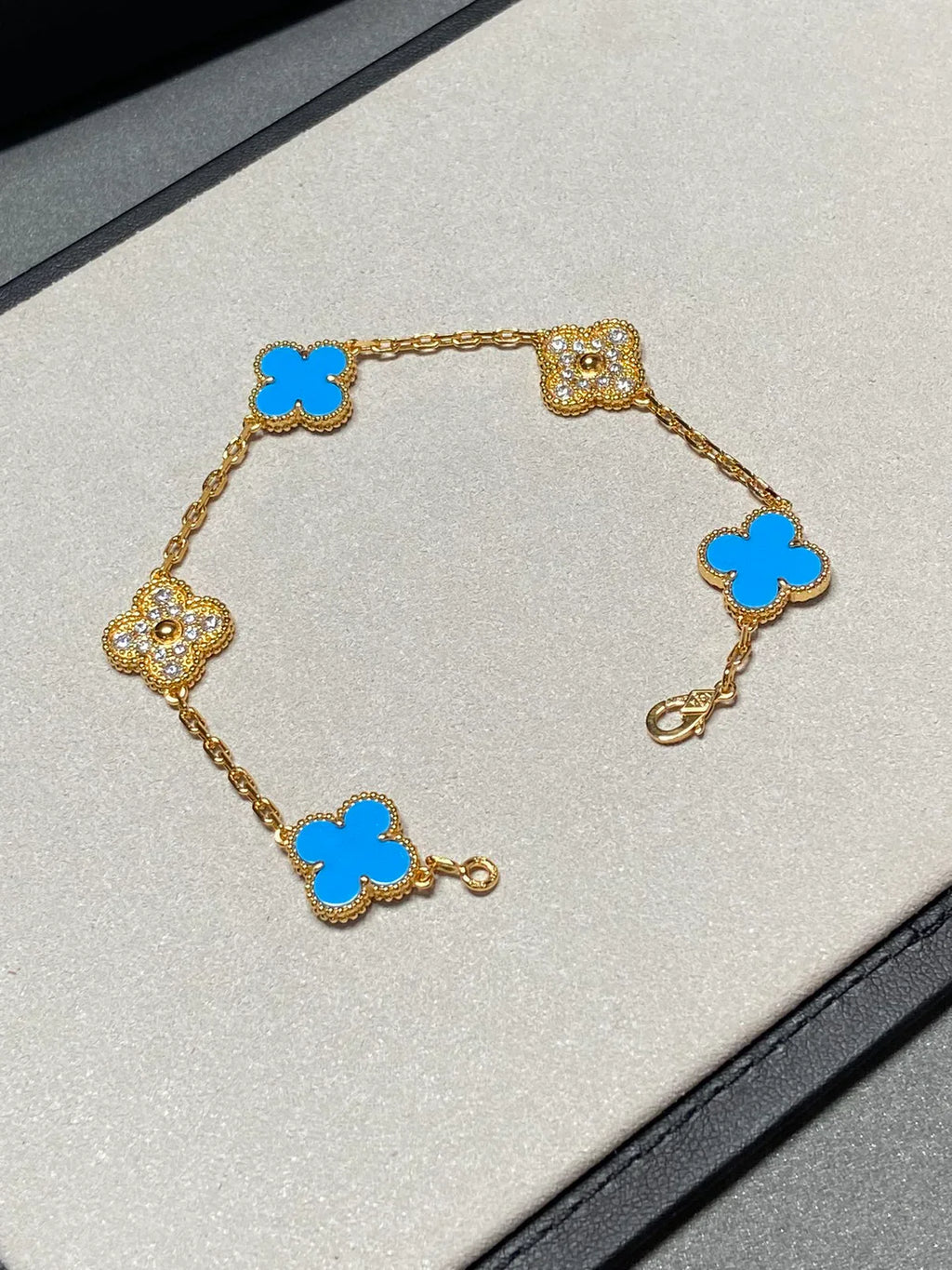 [Lumi jewelry] CLOVER 5 MOTIF BLUE AGATE BRACELET COLLECTION