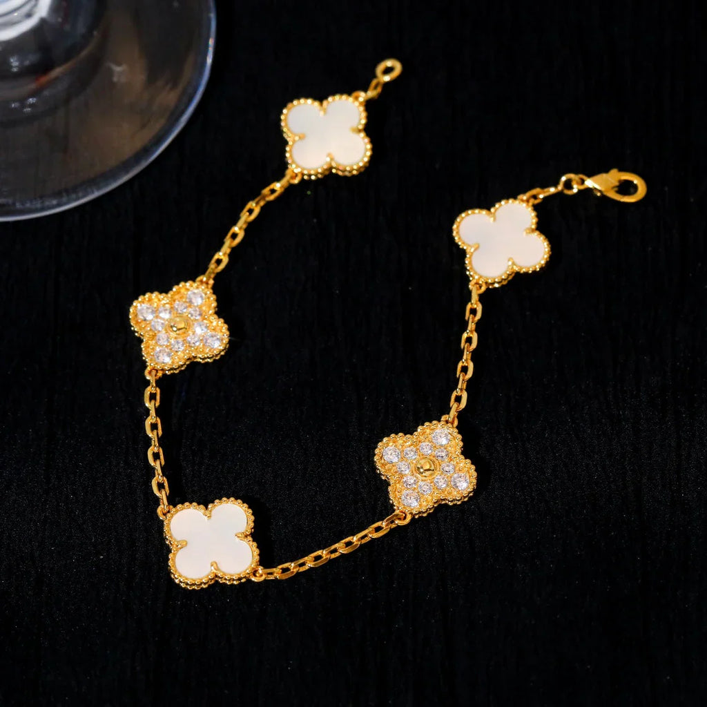 [Lumi jewelry]CLOVER WHITE PEARL MOP 5 MOTIF BRACELET COLLECTION