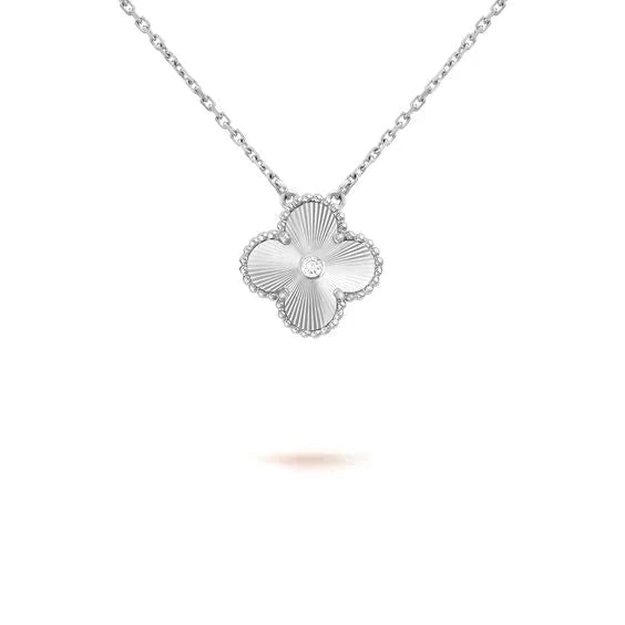 Lumi® CLOVER 15MM DIAMANT-LASER-HALSKETTE SILBER