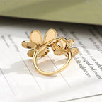 ¡®Lumi¡¯CLOVER COMOS GOLD DIAMOND RING
