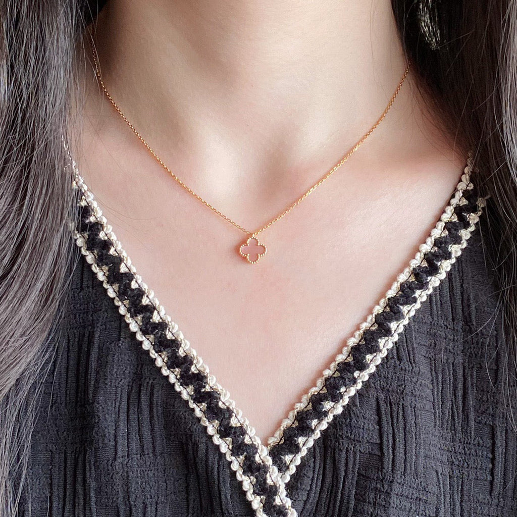 ¡®Lumi¡¯CLOVER 15MM PINK MOTHER-OF-PEARL SINGLE FLOWER NECKLACE