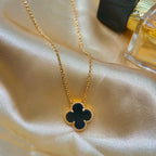 Lumi® CLOVER 15MM SCHWARZE ONYX-EINZELBLÜTEN-KETTE