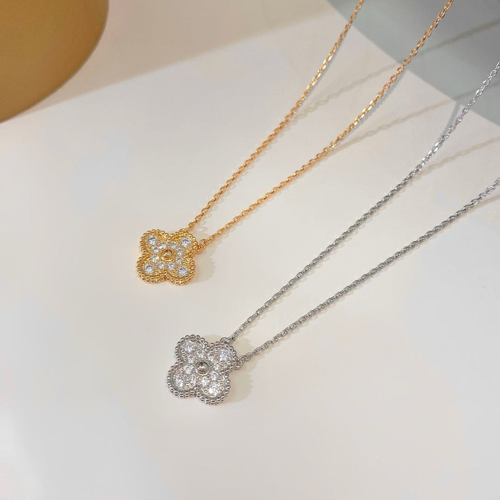 ¡®Lumi¡¯CLOVER 15MM DIAMOND SINGLE FLOWER NECKLACE