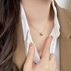 ¡®Lumi¡¯BEE MINI PEDANT DIAMOND NECKLACE