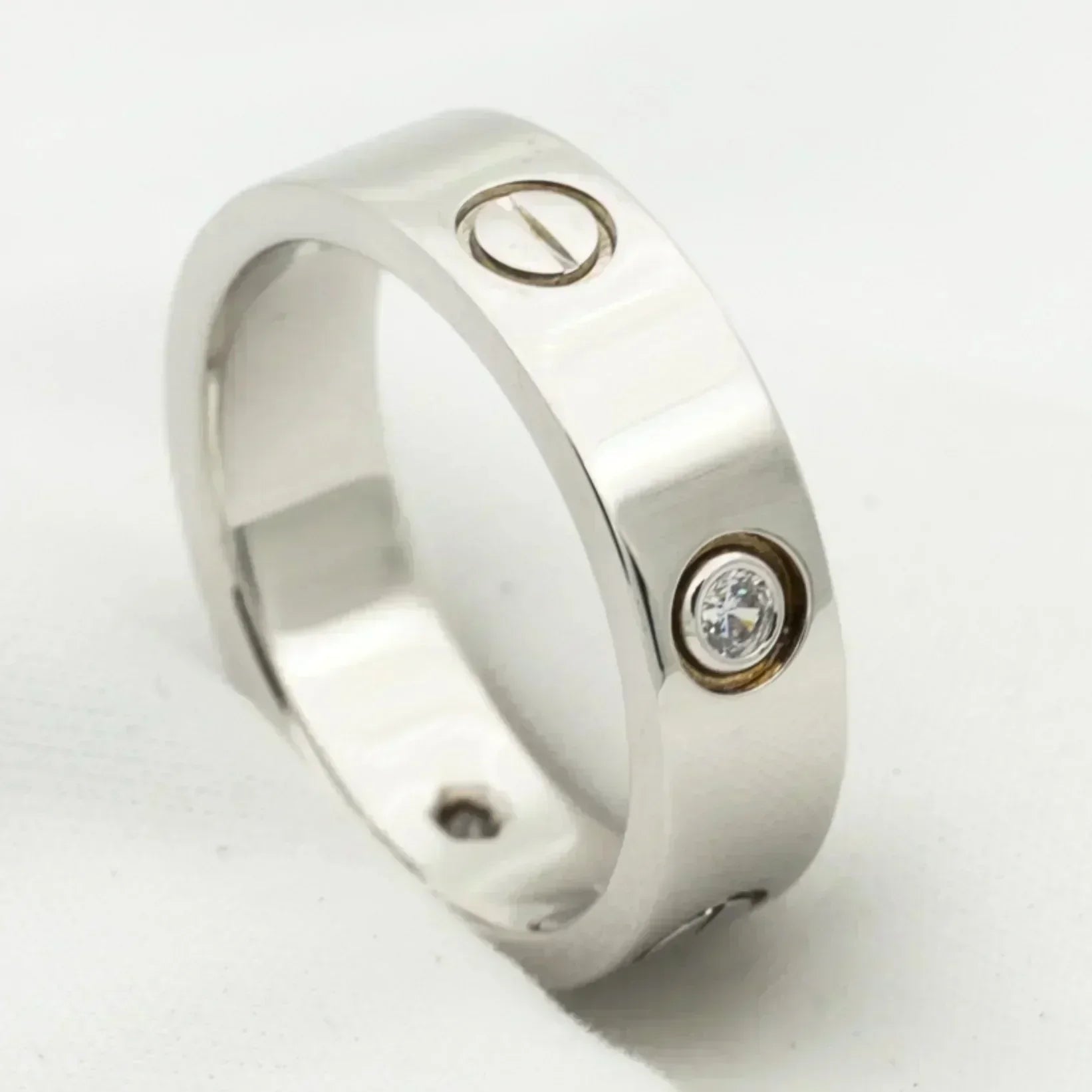 Lumi® LOVE RING 5,5 MM 3 DIAMANTEN SILBER