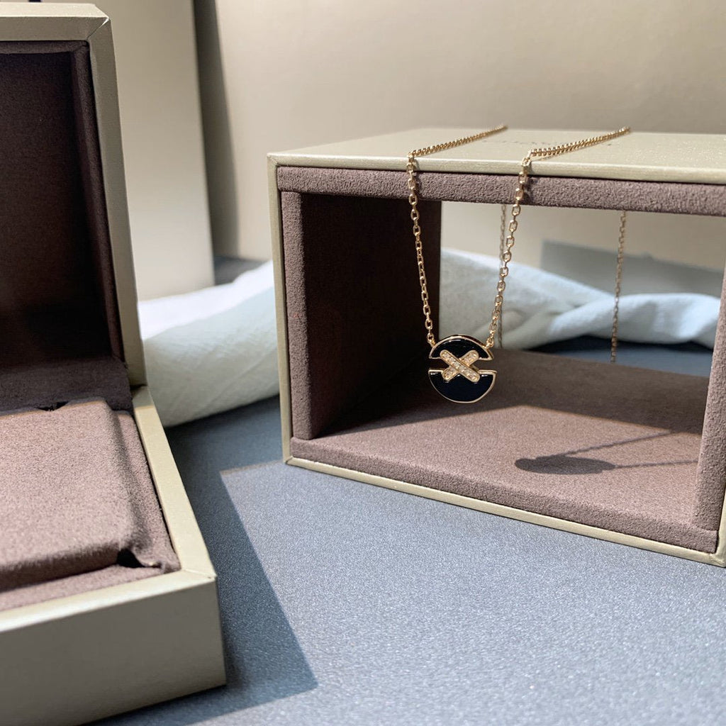 ¡®Lumi¡¯JEUX DE PINK GOLD DIAMOND NECKLACE