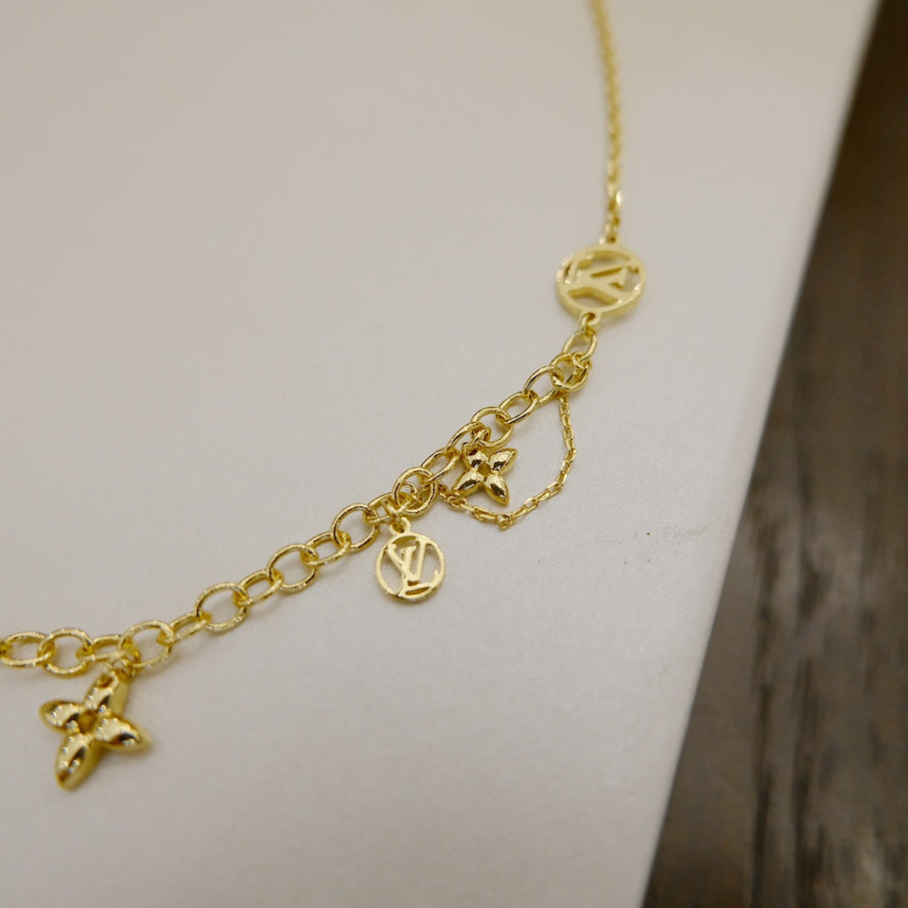 ¡®Lumi¡¯BLOOMING SUPPLE NECKLACE BRASS