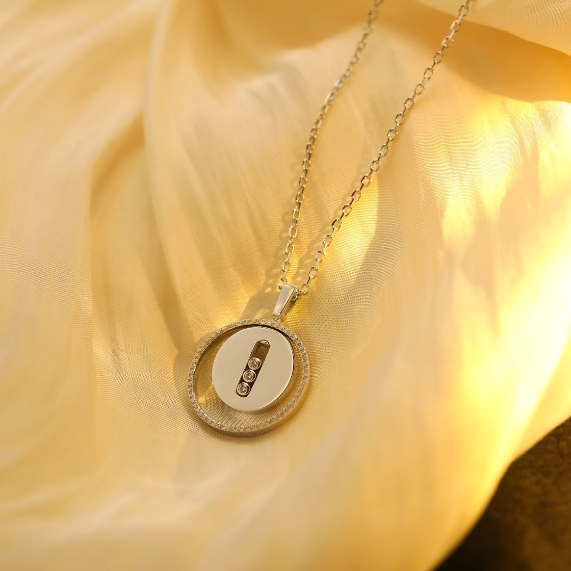 [Imperial] MOVE MM SILVER DIAMOND NECKLACE