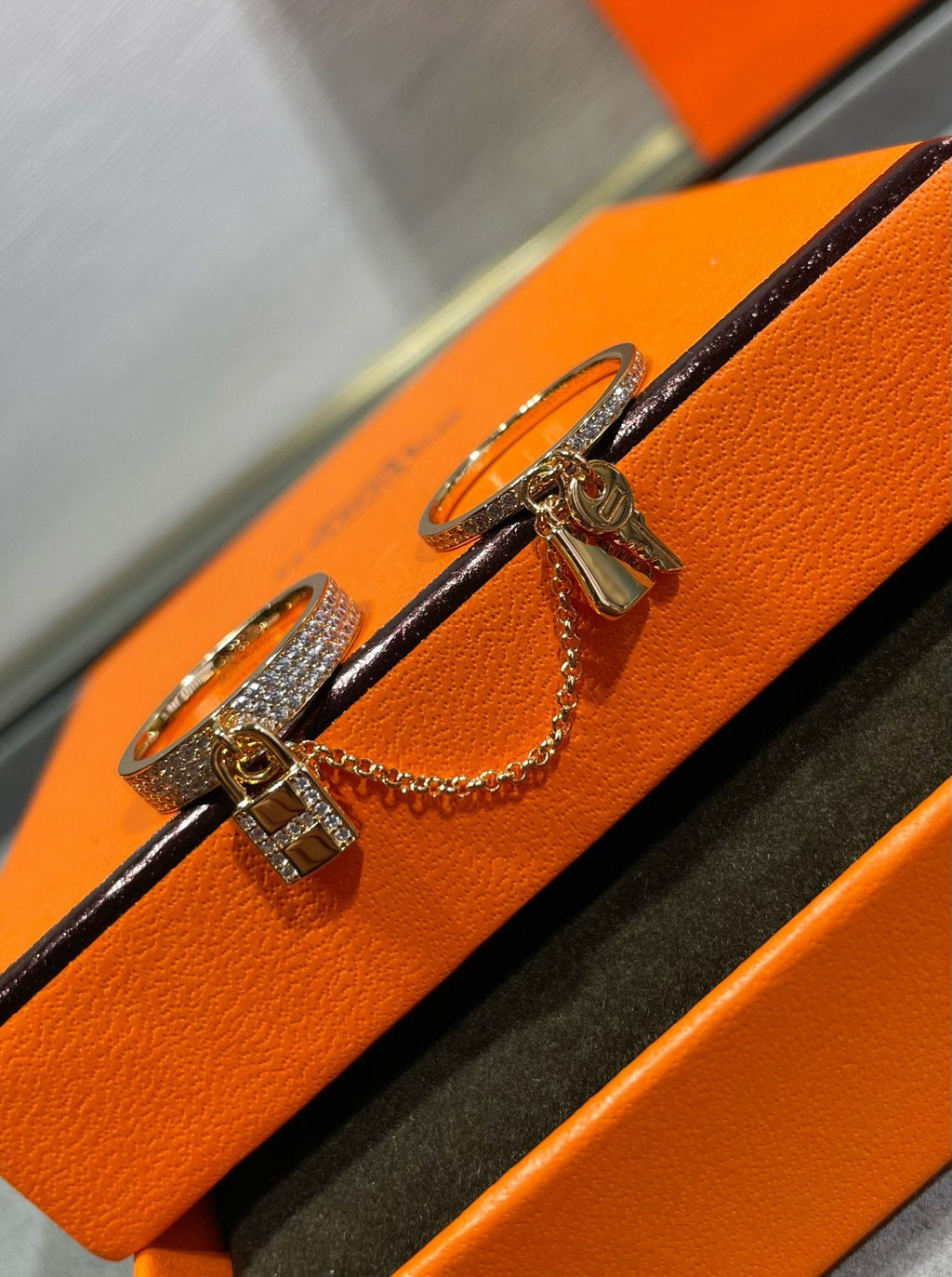 ¡®Lumi¡¯HM KELLY CLOCHETTE DOUBLE RING IN  WITH DIAMONDS