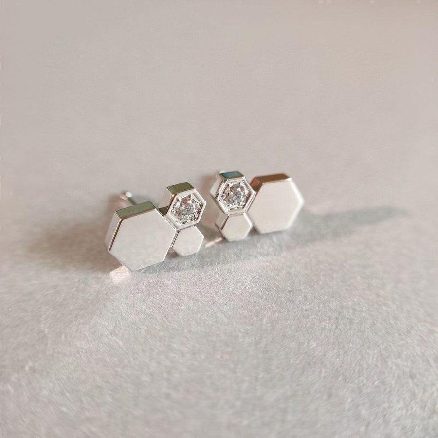¡®Lumi¡¯BEE LOVE SILVER DIAMOND EARRINGS
