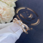 Lumi® LIENS RING AUS ROSA GOLD MIT DIAMANTEN