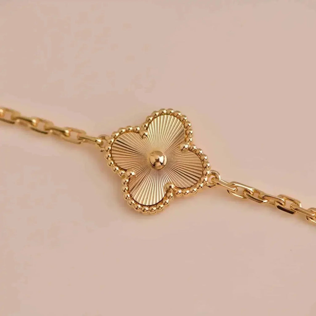 [Lumi jewelry] CLOVER 5 MOTIF LASER BRACELET COLLECTION
