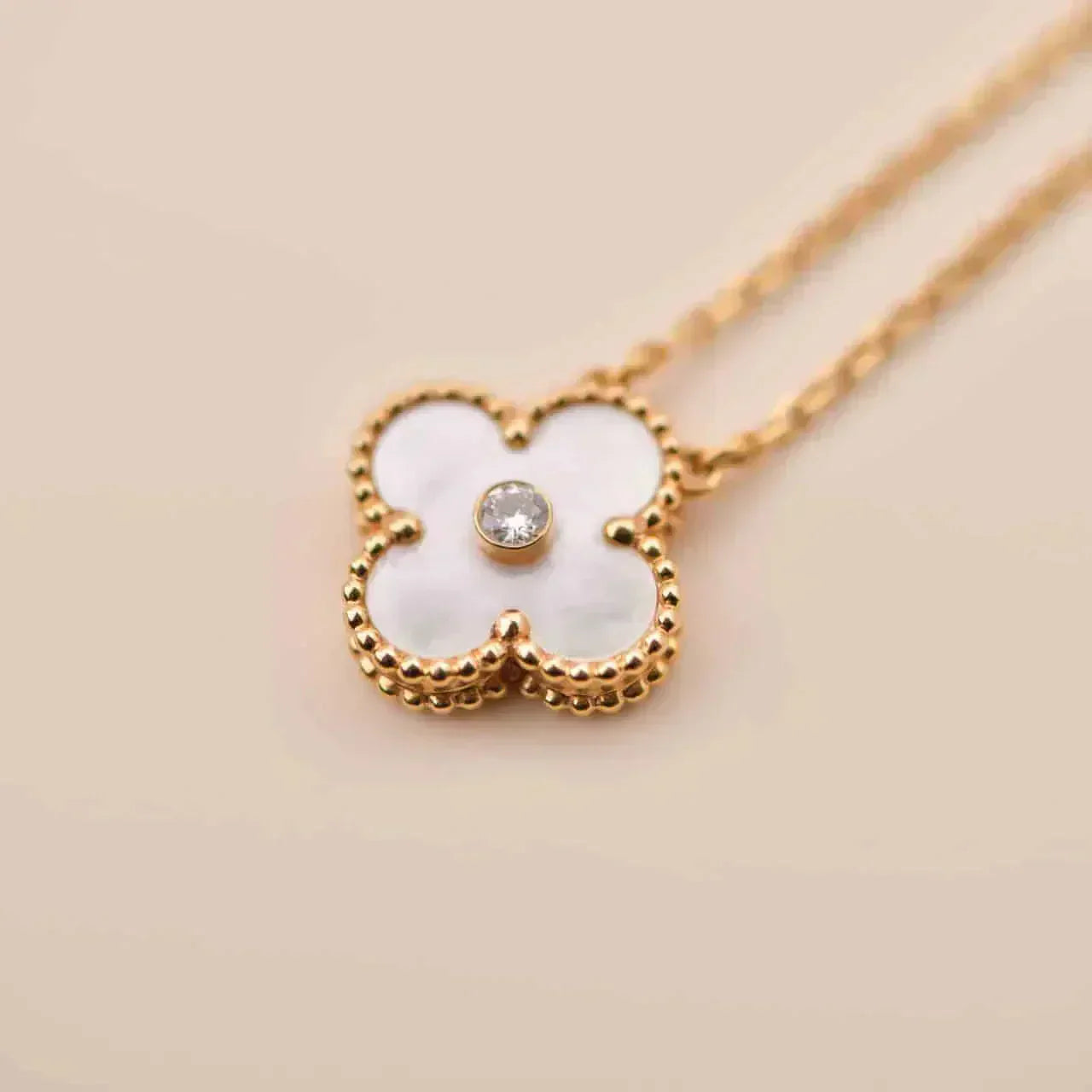 Lumi® CLOVER 15MM DIAMANT WEISSE FRITILLARIA-HALSKETTE