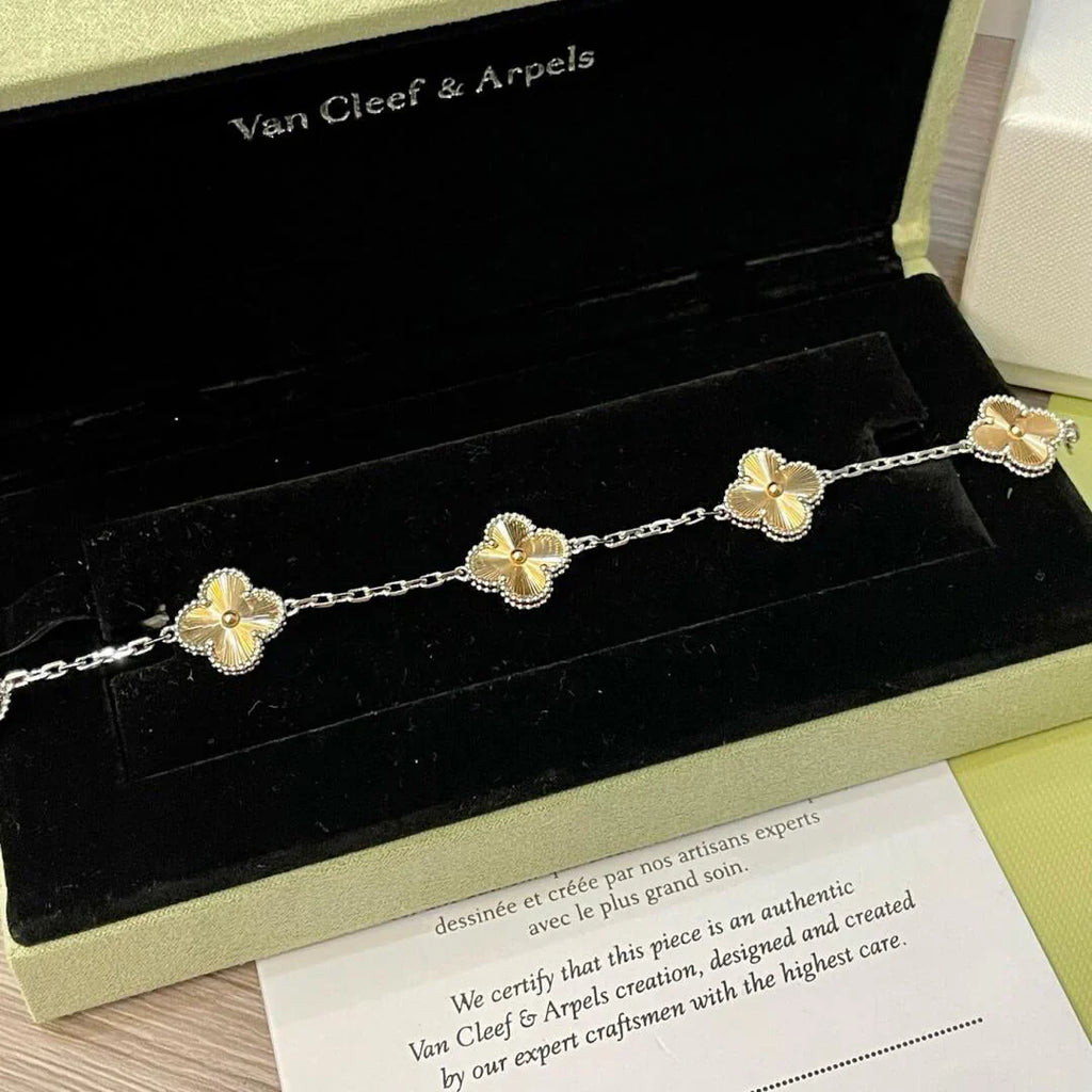 [Lumi jewelry] CLOVER 5 MOTIF LASER BRACELET COLLECTION