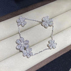 Lumi® FRIVOLE SILBERNES 5-BLUMEN-ARMBAND